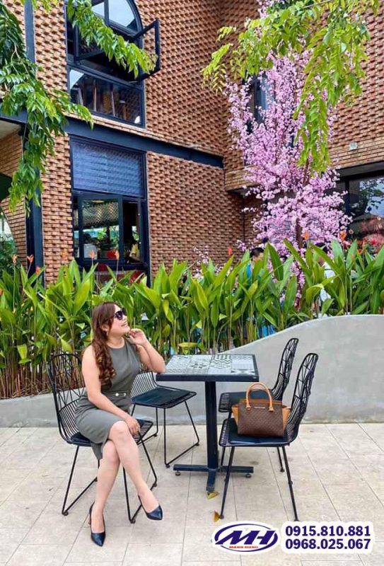 Công Ty TNHH Xây Dựng Và Sản Xuất Thương Mại Mạnh Hưng